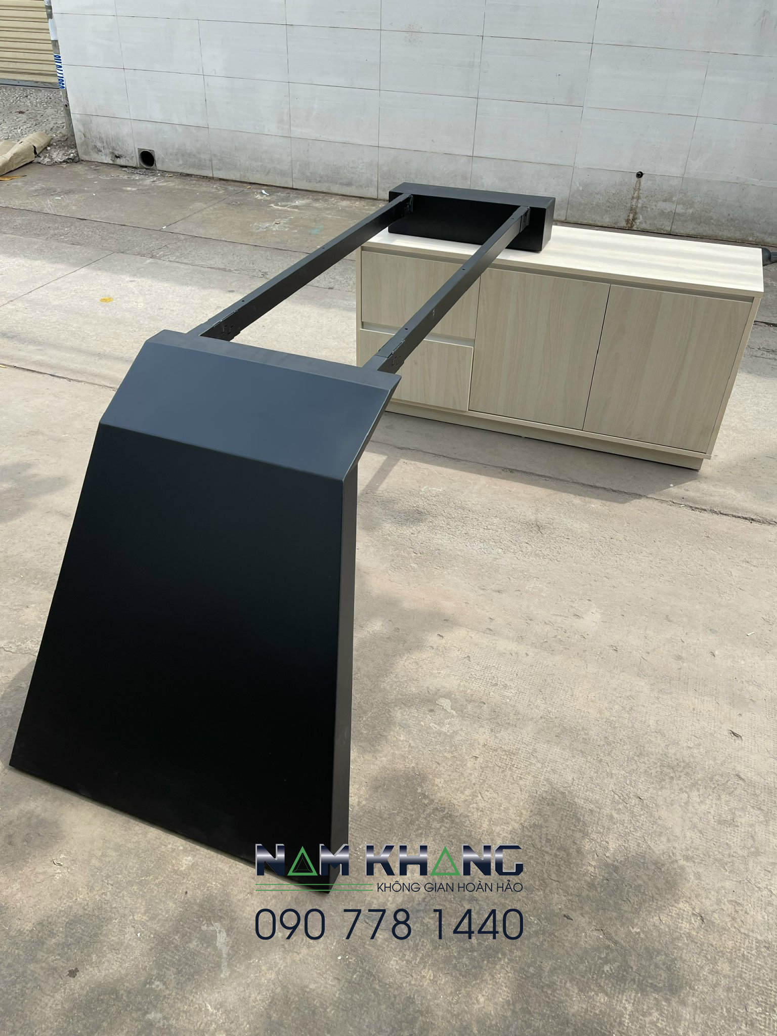 BGĐ-09(1 Khung chạm đất 1 gác tủ)