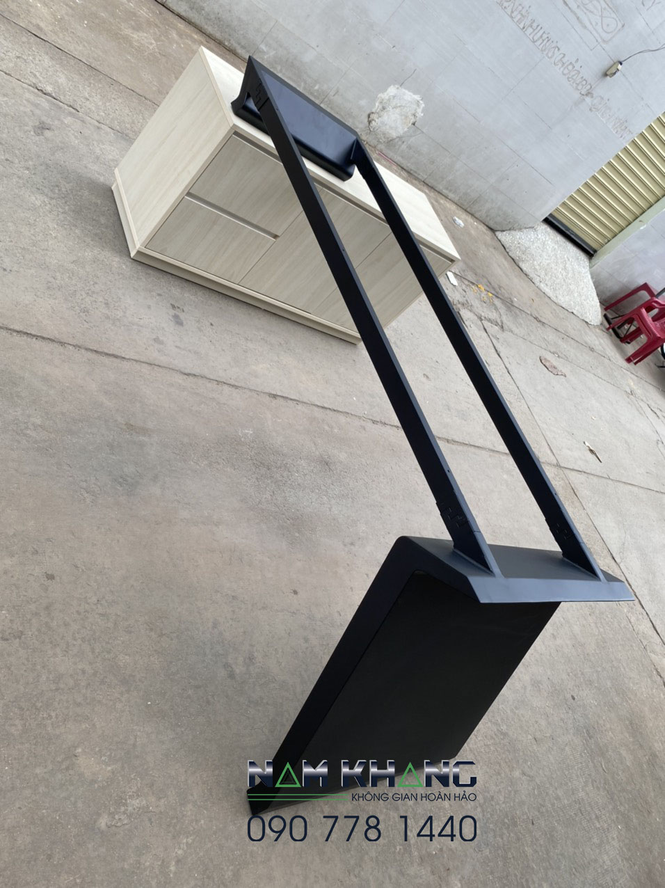 BGĐ-10(1 Khung chạm đất 1 gác tủ)