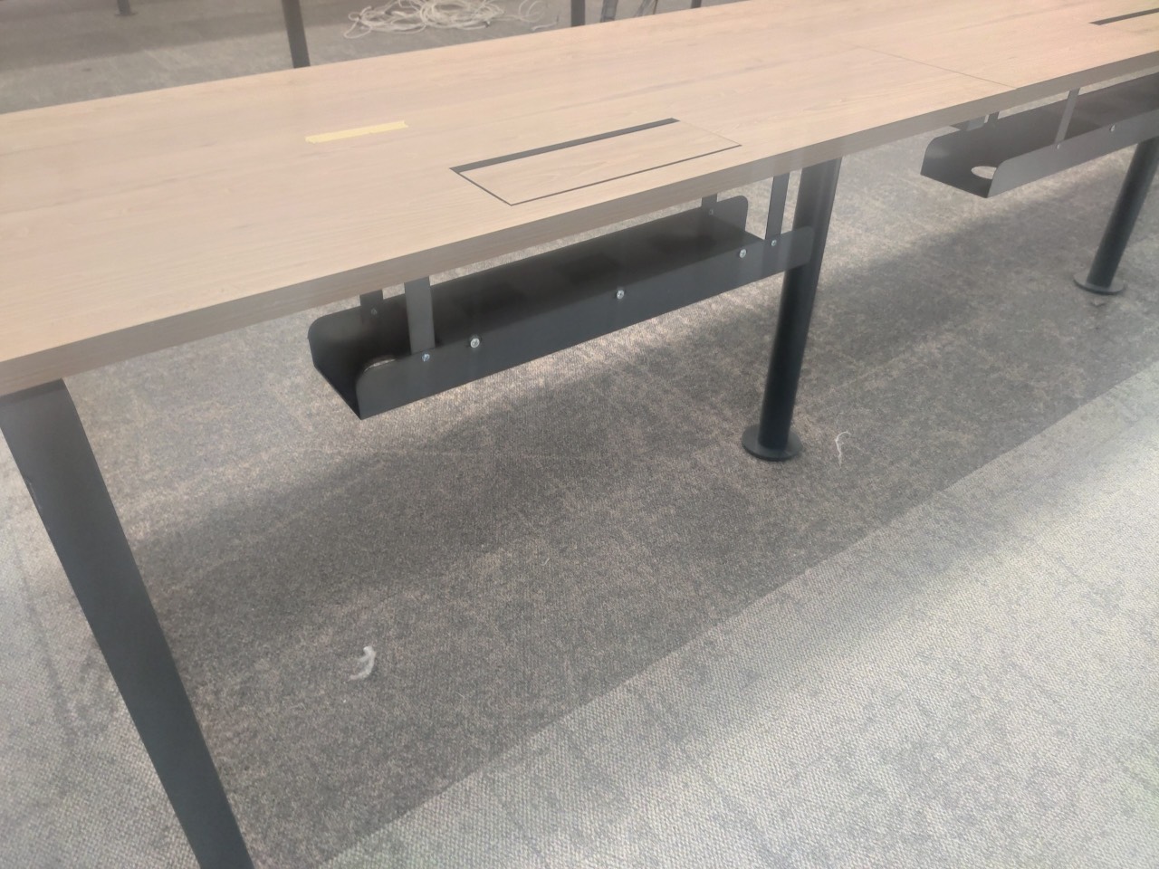 Phối cảnh máng điện A-39