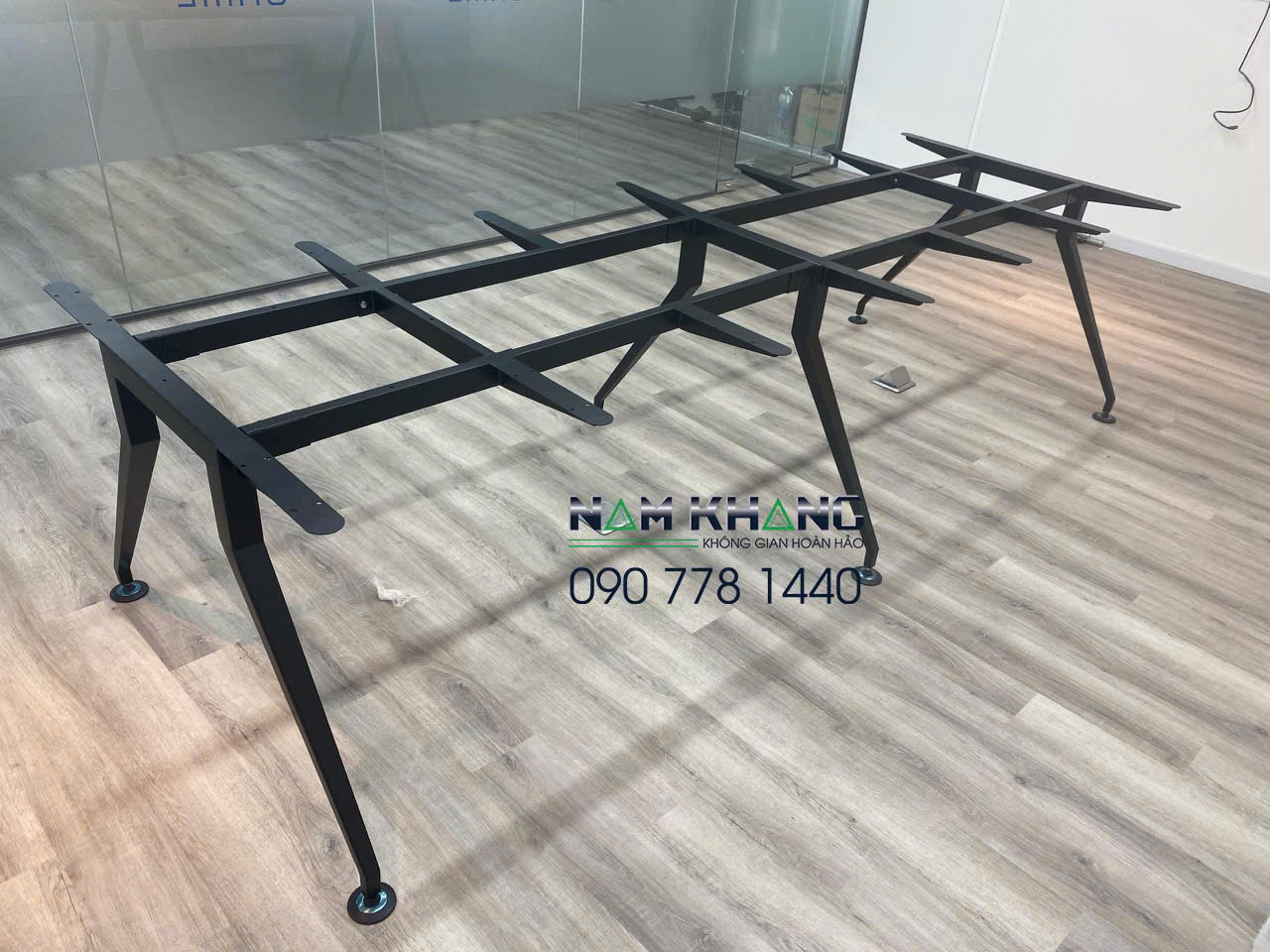 Chân bàn họp NK-C-ST