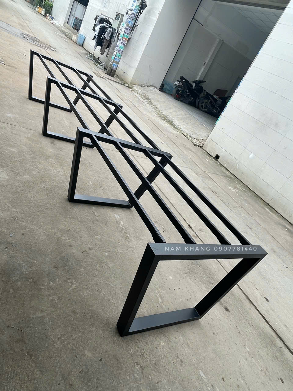 Chân bàn họp NK-42