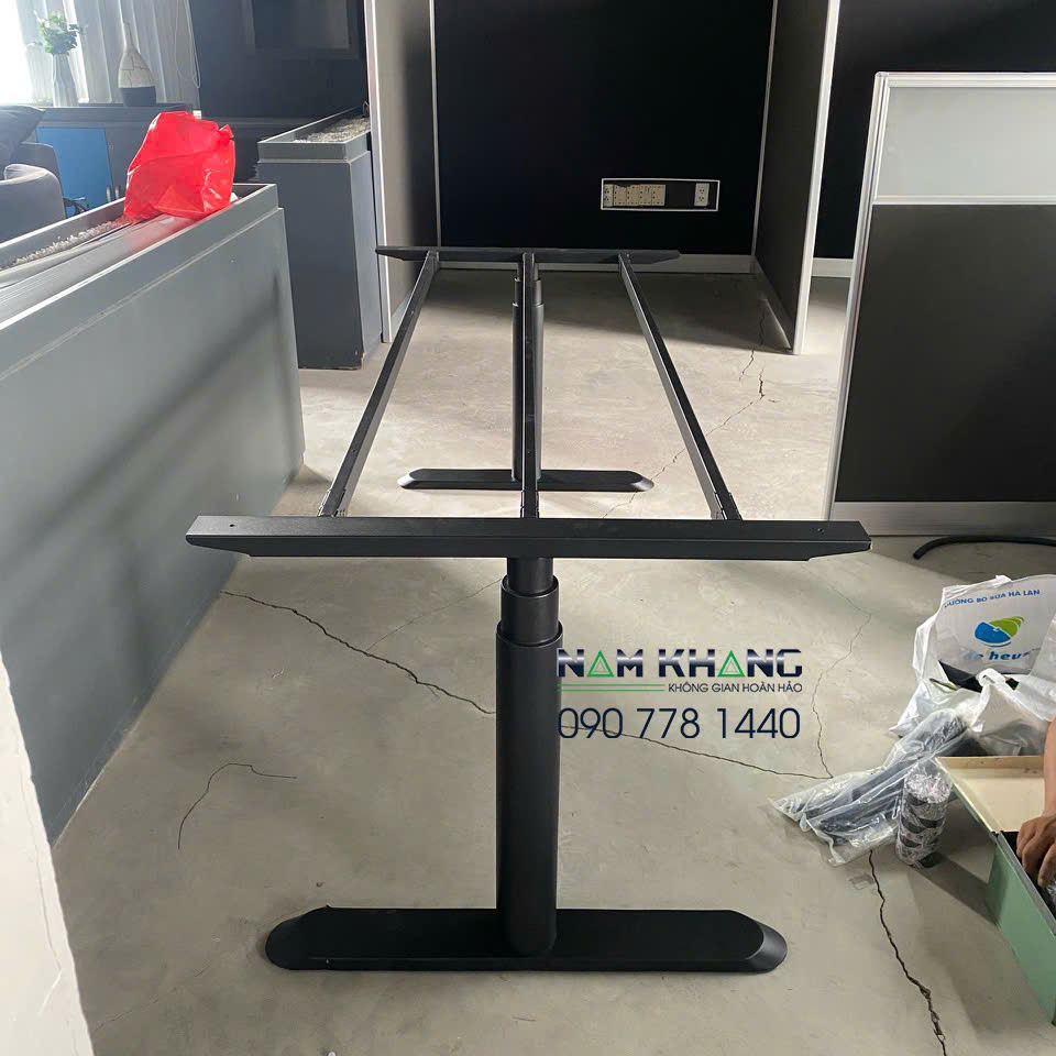 Bàn Giám Đốc -28