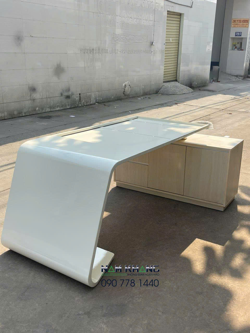 Bàn Giám Đốc -29